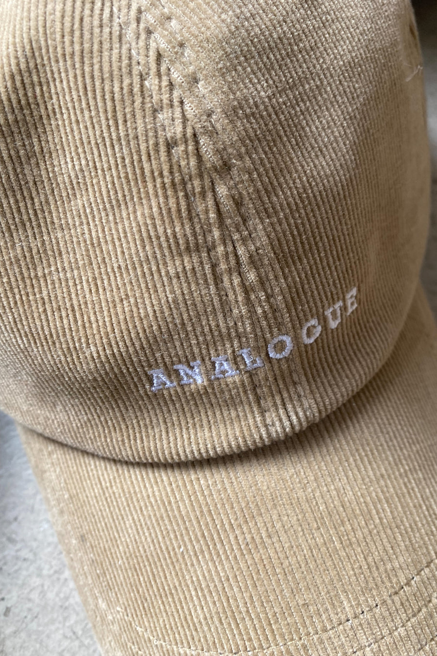 analogue cap (black,beige)
